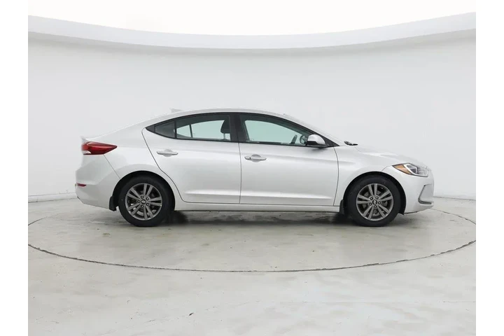 $14998 : Hyundai ELANTRA 2018 Value E image 7