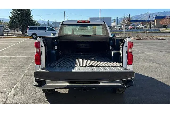 $38484 : Chevrolet Silverado 1500 202 image 7