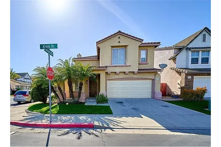 $2350 : ¡Su nueva casa le espera! image 1
