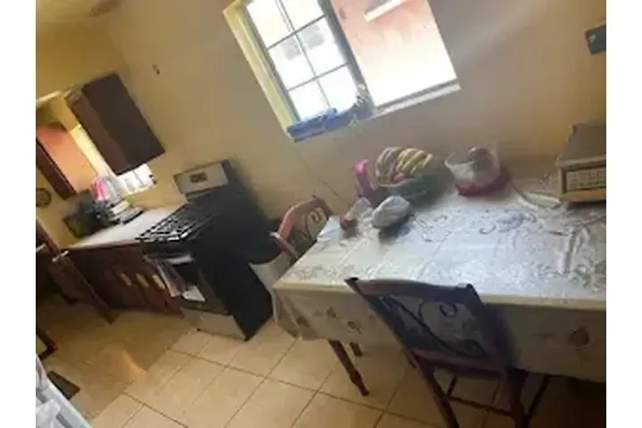 RECÁMARA Whittier y Lorena image 4