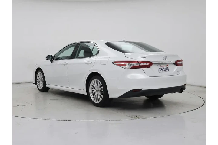 $26998 : Toyota Camry 2020 XLE 4dr Se image 2