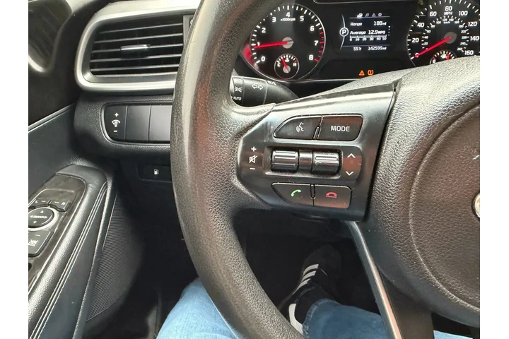 $6999 : 2016 KIA SORENTO image 1