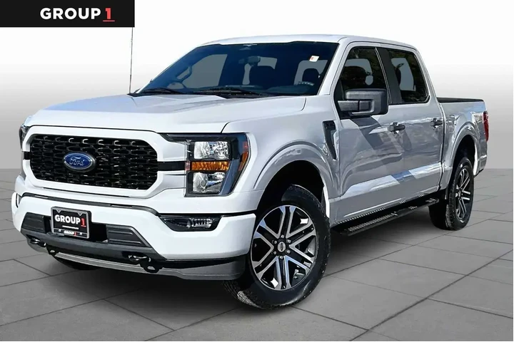 $38909 : Ford F-150 2023 4x4 XL 4dr S image 1