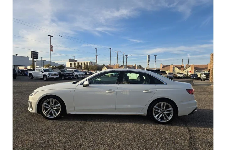 $24649 : Audi A4 2022 AWD quattro S l image 5
