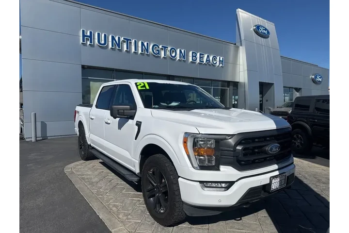 $33988 : Ford F-150 2021 4x4 XLT 4dr image 1