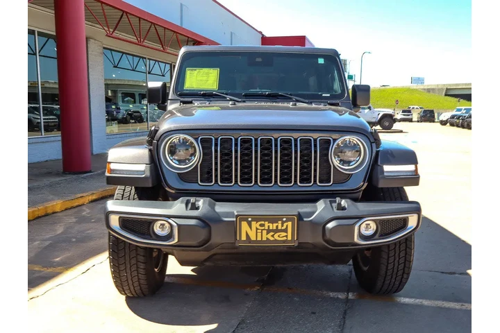 $35587 : 2025 Wrangler Sahara 4 Door 4 image 3