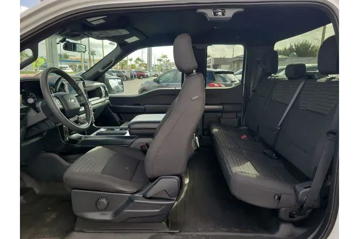 $23990 : Ford F-150 2023 4x2 XL 4dr S image 5