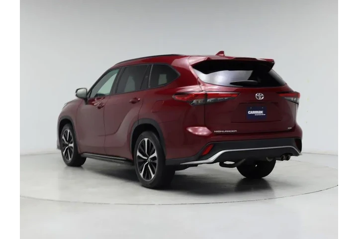 $33998 : Toyota Highlander 2021 XSE 4 image 2