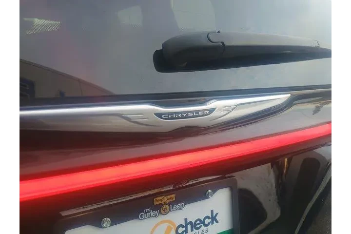 $29995 : Chrysler Pacifica 2024 Touri image 8