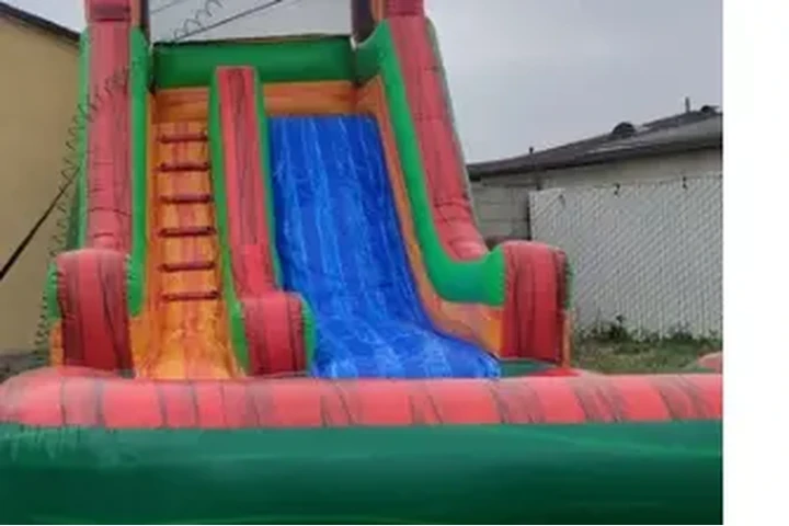 JUMPER'S image 1