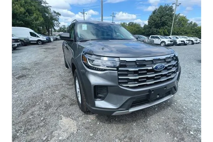 $37900 : Ford Explorer 2025 AWD Activ image 9