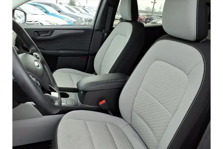 $25380 : Ford Escape 2023 AWD Active image 8