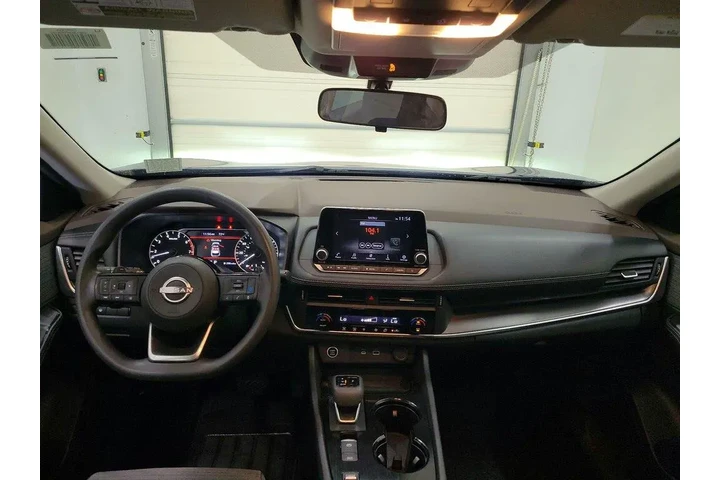 $21998 : Nissan Rogue 2023 SV 4dr Cro image 9