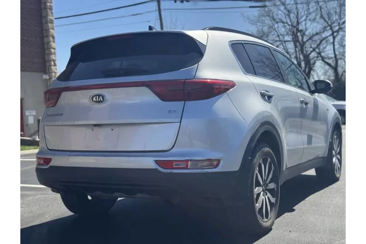 $6999 : 2018 Sportage EX image 6