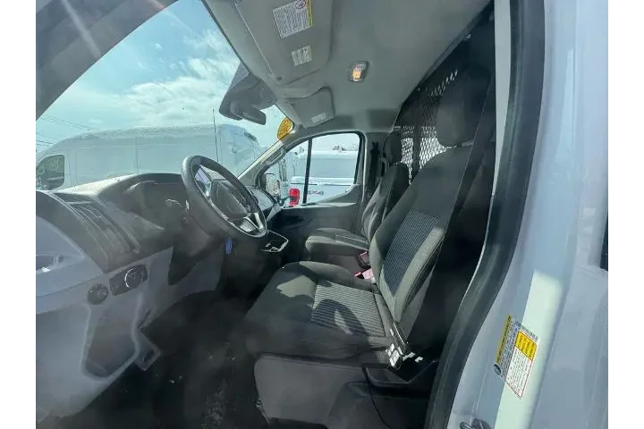 $26900 : Ford Transit 2019 250 3dr SW image 10