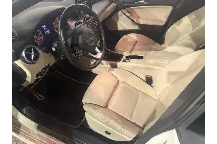 $13921 : Mercedes-Benz CLA 2016 CLA 2 image 10