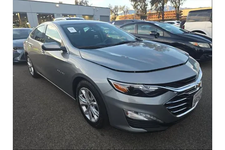 $18995 : Chevrolet Malibu 2023 LT 4dr image 1