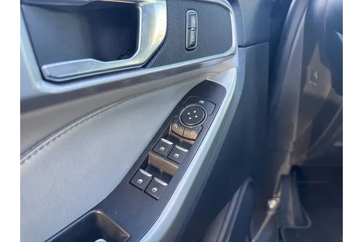 $26500 : Ford Explorer 2022 XLT 4dr S image 7