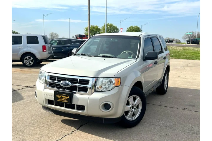 $4999 : 2009 Escape XLS FWD AT image 6