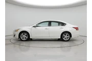 $15998 : Nissan Altima 2015 2.5 SL 4d thumbnail