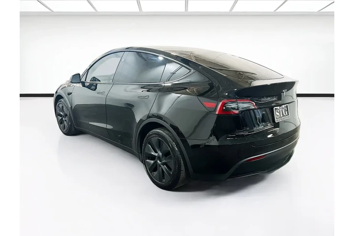 $33288 : Tesla Model Y 2024 AWD Long image 8