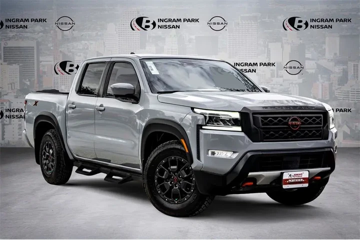 $29872 : Nissan Frontier 2022 4x2 PRO image 1