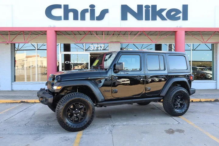 $31488 : 2021 Wrangler Unlimited Willy image 1