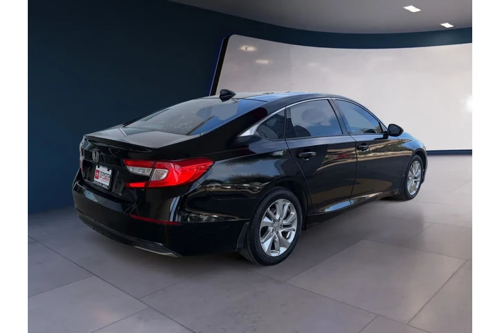 $19995 : Honda Accord 2019 LX 4dr Sed image 5