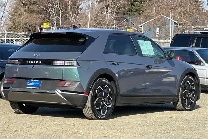 $26990 : Hyundai IONIQ 5 2024 SEL 4dr image 5