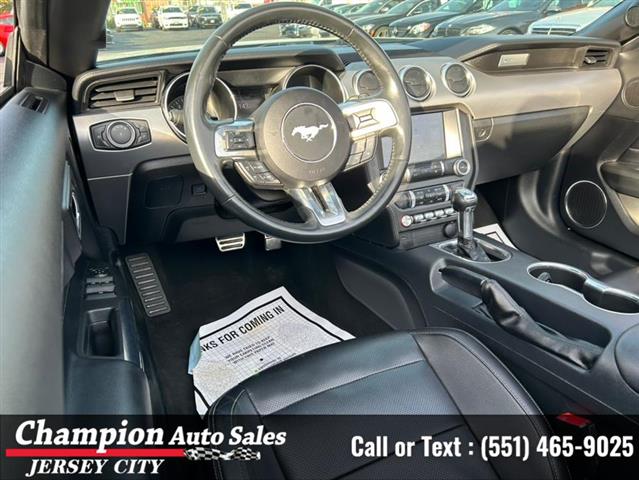 Used 2021 Mustang EcoBoost Pr image 9