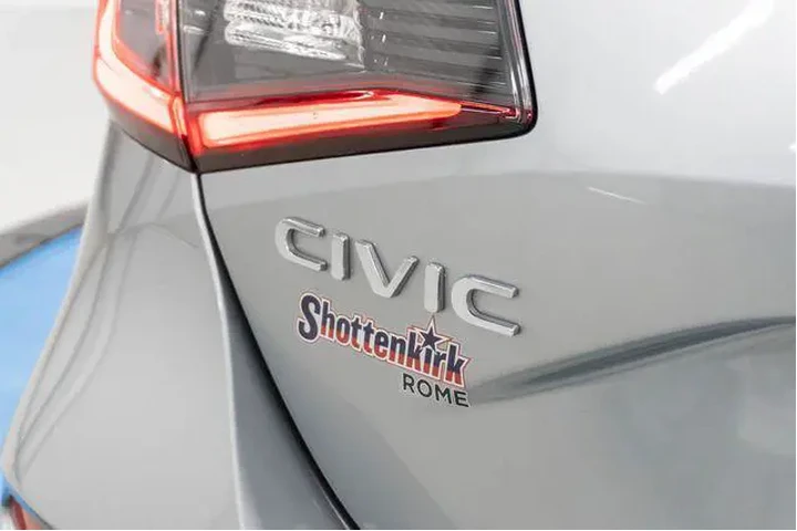 $29950 : Honda Civic 2025 Sport 4dr H image 9