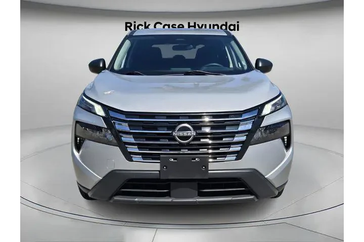 $17411 : Nissan Rogue 2024 AWD S 4dr image 4