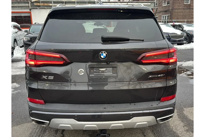 $32990 : BMW X5 2022 AWD xDrive40i 4d image 6