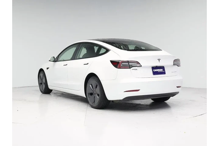 $26998 : Tesla Model 3 2022 4dr Sedan image 2