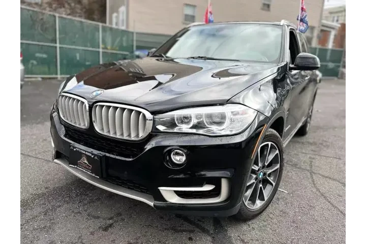 2017 BMW X52017 BMW X5 image 2