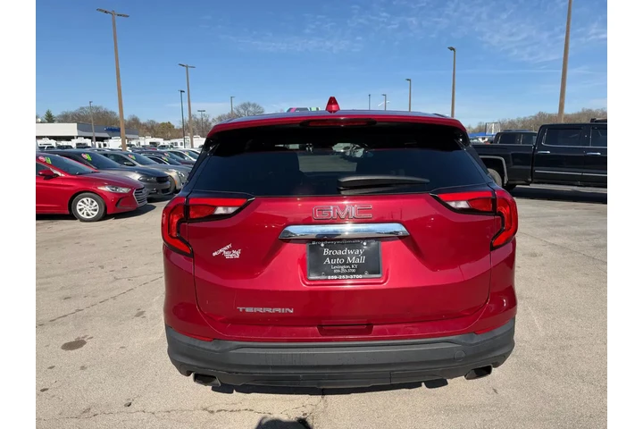 $8980 : 2018 GMC Terrain SLE image 3