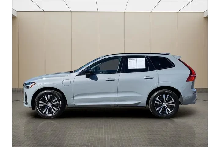 $39000 : Volvo XC60 Recharge 2024 eAW image 2