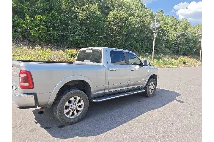 $34990 : Ram 2500 2019 4x4 Laramie 4d image 3