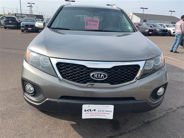 $3970 : 2011 Sorento LX image 4