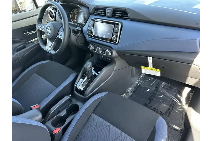$19995 : Nissan Versa 2025 SV 4dr Sed image 8