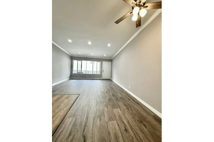 $1100 : Gran apartamento 1 habitación image 2