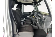 $16500 : Jeep Wrangler Unlimited 2014 thumbnail