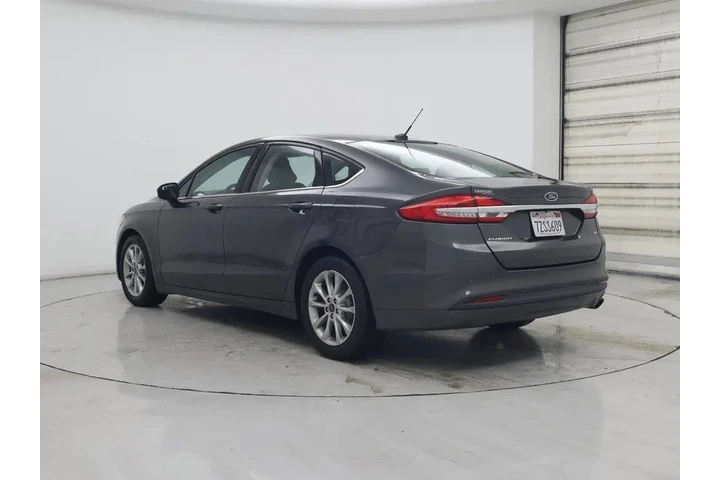 $13599 : Ford Fusion 2017 SE 4dr Seda image 2