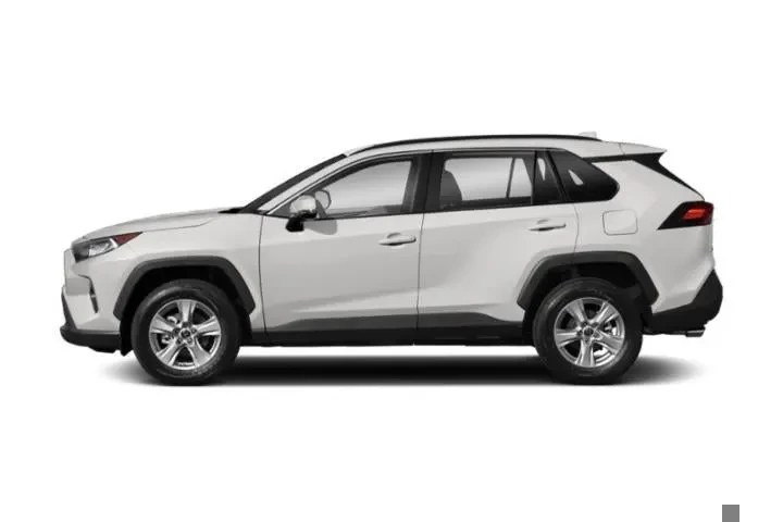 $25898 : Toyota RAV4 2020 AWD XLE 4dr image 3
