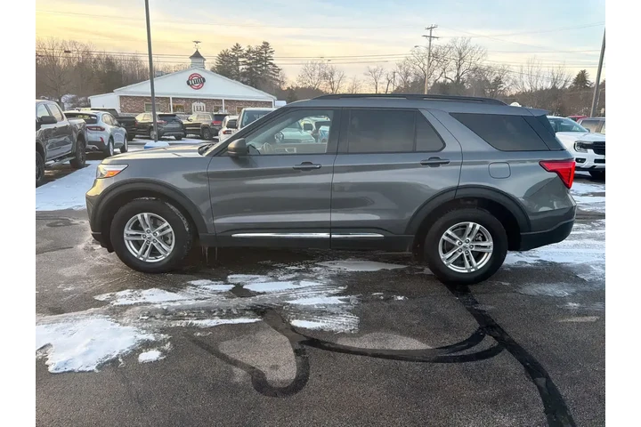 $28995 : Ford Explorer 2022 AWD XLT 4 image 4
