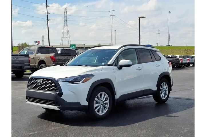 $28595 : Toyota Corolla Cross 2024 AW image 8