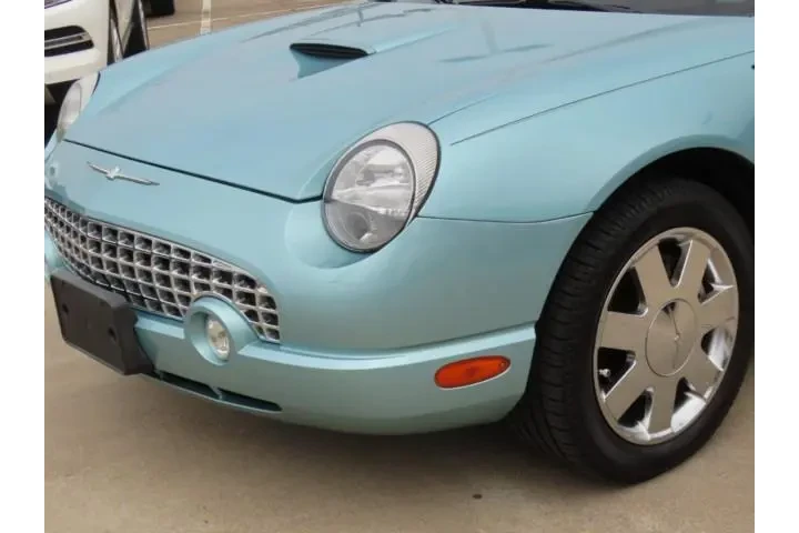 $12911 : Ford Thunderbird 2002 Deluxe image 3