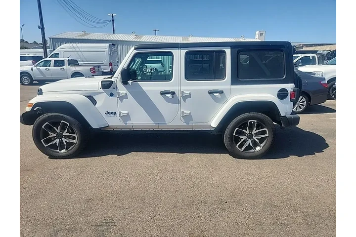 $30911 : Jeep Wrangler 2024 4x4 Willy image 9