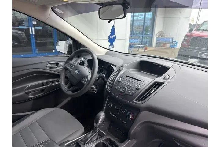 $7800 : Ford Escape 2017 S 4dr SUV image 6