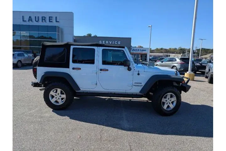 $21533 : Jeep Wrangler Unlimited 2015 image 8